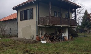 KUĆA U ZAJEČARU