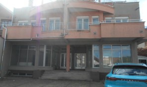 STAMBENO-POSLOVNA ZGRADA U CENTRU ZAJEČARA